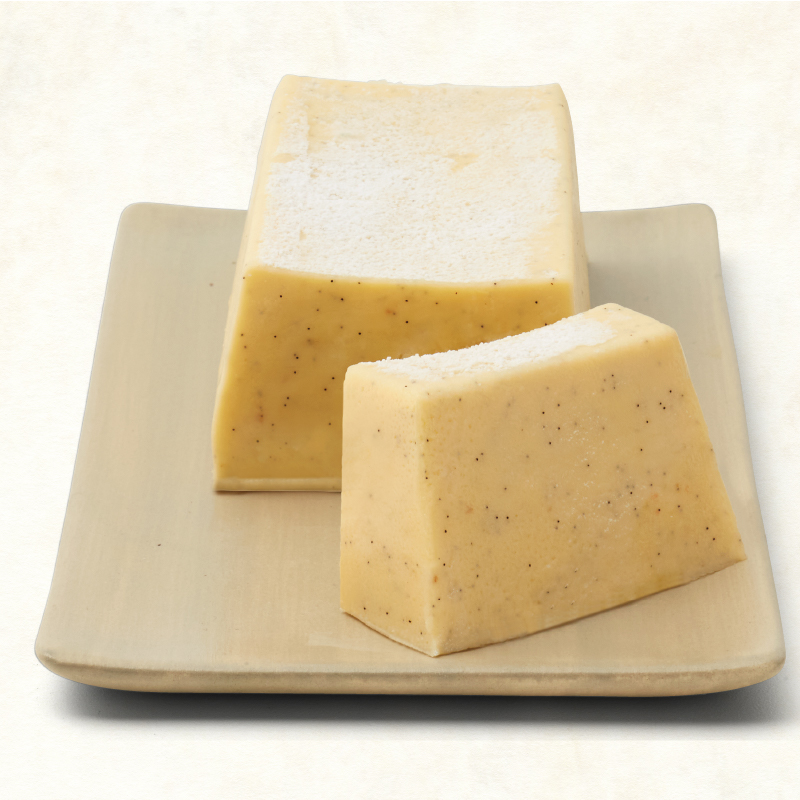 トシ・ヨロイヅカ